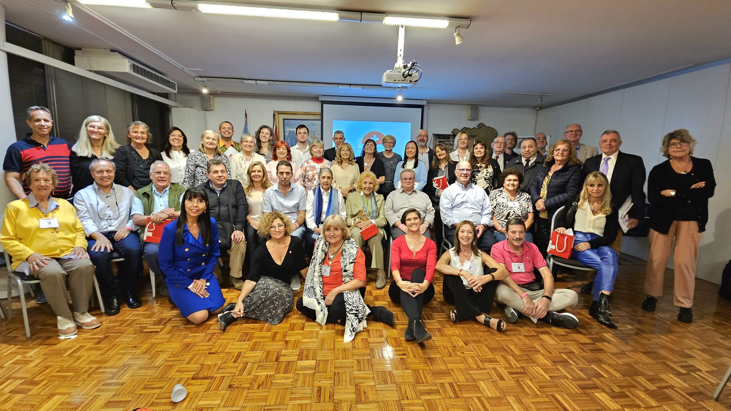 Primer Encuentro de Escritores e Historiadores de la Inmigración suiza en Argentina «100 años de historia: 1850-1950»