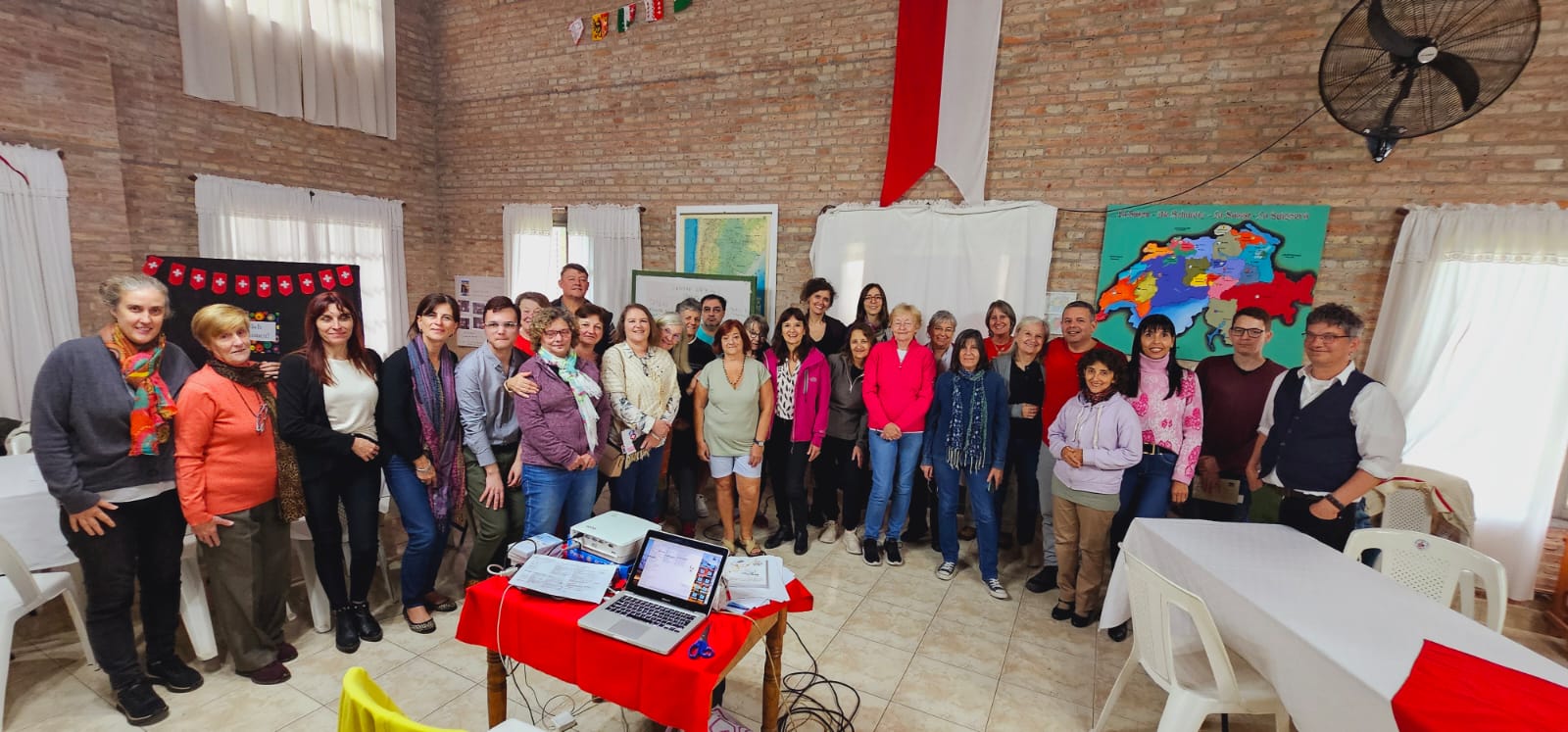 FASRA presente en el 18° Encuentro Nacional de Profesores de Leguas Extranjeras y Representantes de Asociaciones Suizas en Argentina